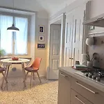 Casa Mafalda Trilocale In Centro * Биелла