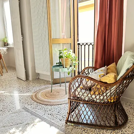 Casa Mafalda Trilocale In Centro Διαμέρισμα *